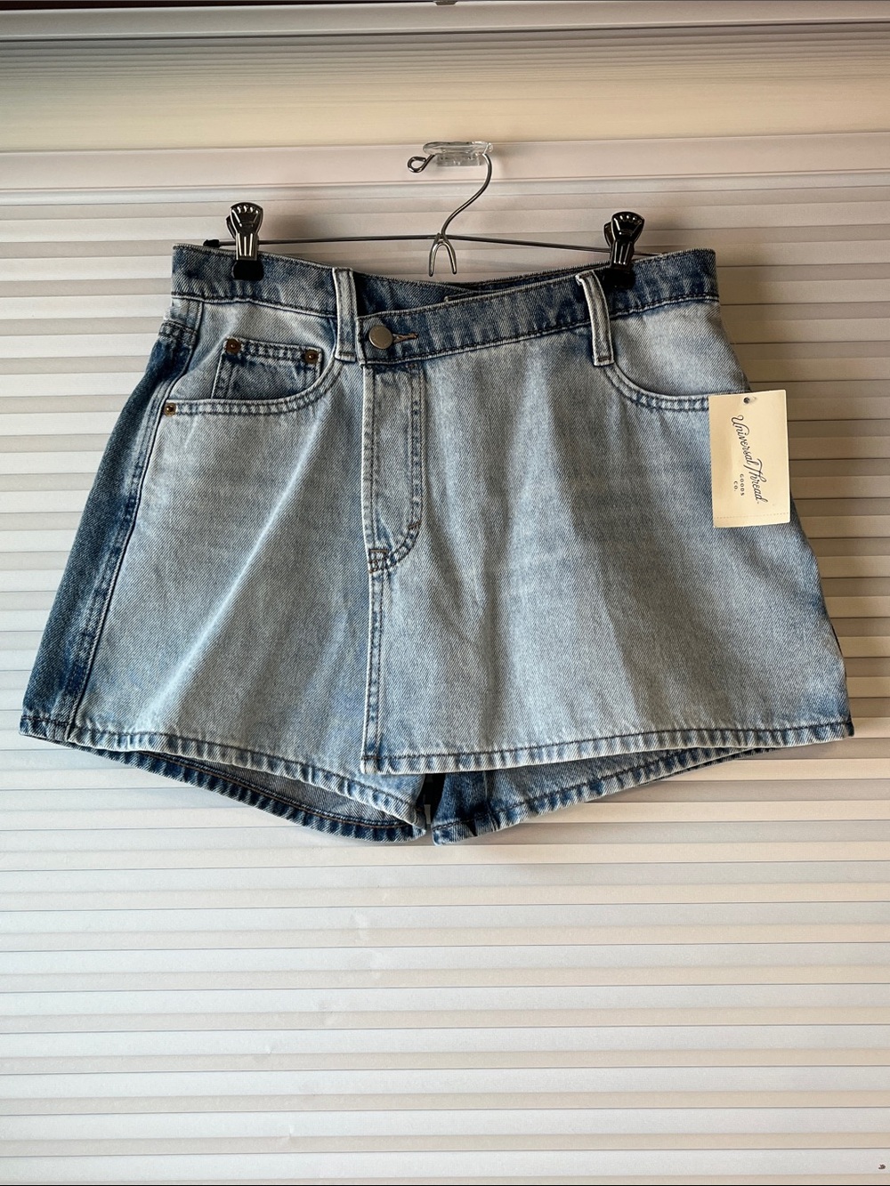 NWT Universal Thread Faux Skirt Shorts